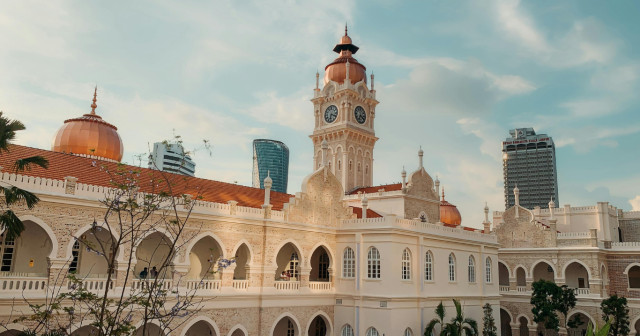 5 Days Kuala Lumpur, Rompin Rainforest & Island Hopping Tour