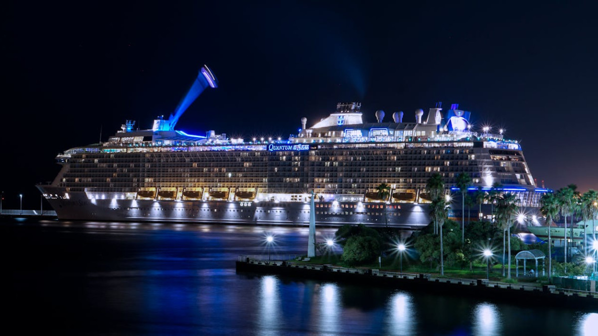 Are Cruises to nowhere the next big thing?
