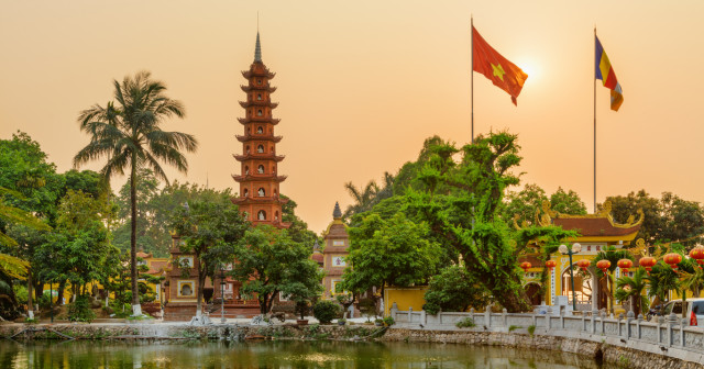 6 Days Hanoi, Halong Bay and Sapa Private Tour Package