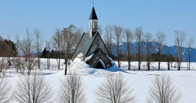 7 Days Hokkaido Snow and Onsen Tour Package