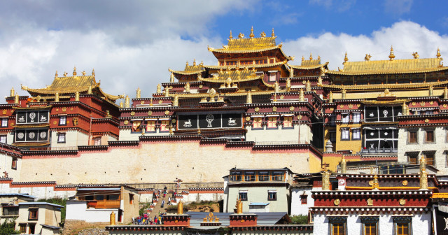 8 Days Yunnan Small Group Tour with Kunming, Dali, Lijiang and Shangri-La