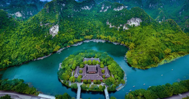 Hanoi & Ninh Binh Weekender