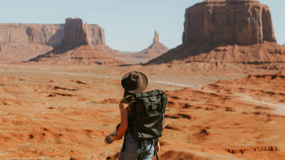 Travel Checklist for Muslim Families Flying with Kids Under 10