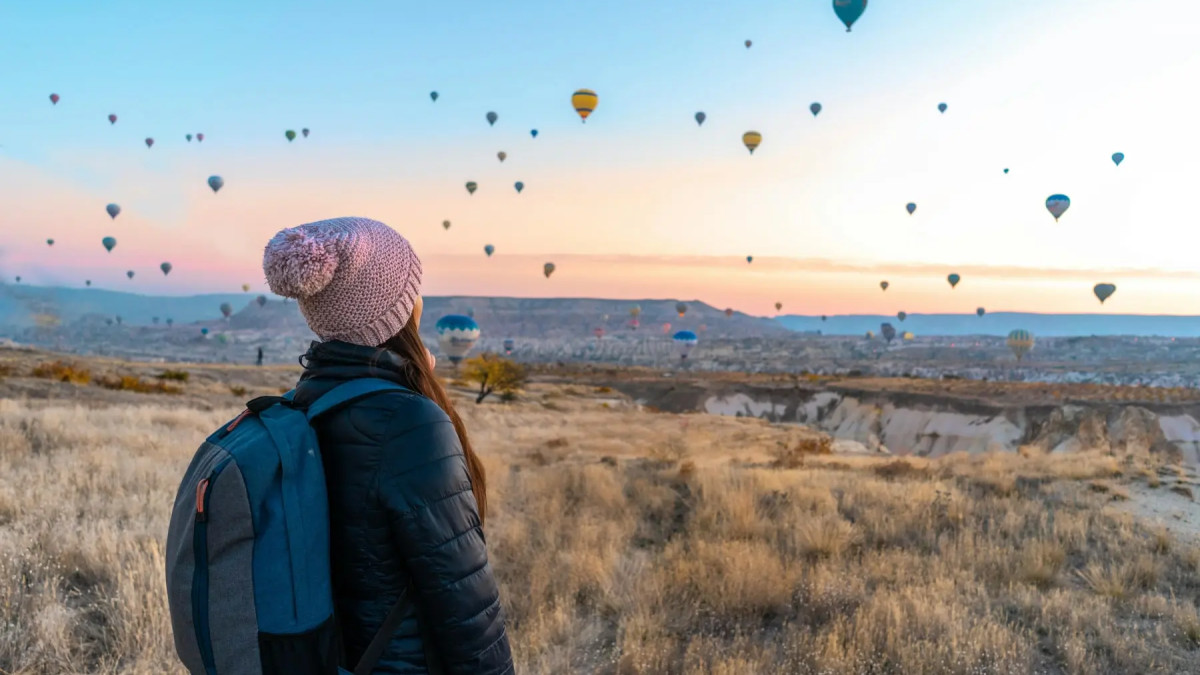 Traveler or Tourist: Which One Are You?