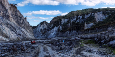 Epic Dual Peaks: Mount Pinatubo and mount Pulag Hike tour photo 2