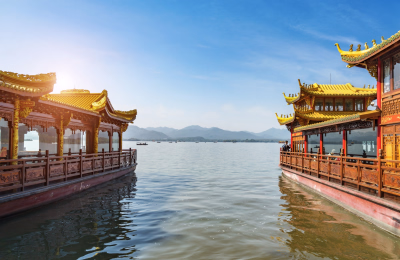 7 Days in East China Discovering Shanghai, Suzhou Gardens, Wuzhen Water Town & Hangzhou West Lake Private Tour highlight 3