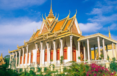 6 Days Siem Reap, Angkor Wat, Phnom Kulen & Phnom Penh Tour Package highlight 1