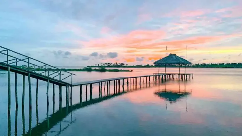Image Source: https://www.valampuriresort.com/uploads/blog/About-Kalpitiya-sri-lanka.webp