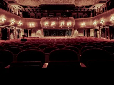 7 Travel Movies From Hell You Need To Watch This Halloween