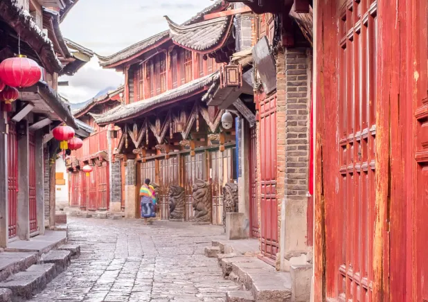 Yunnan in 8 Days: Explore Kunming, Dali, Shangri-La & Lijiang in a Small Group Tour