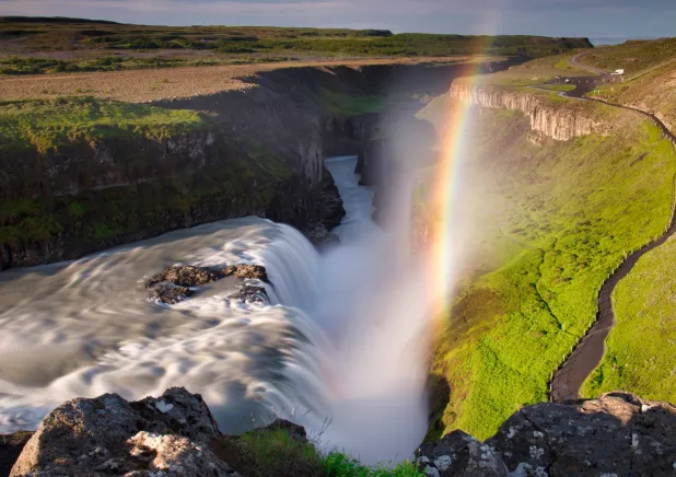 7 day Iceland Family Tour with Tourist Hotspots