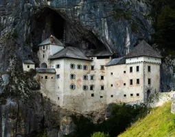 Predjama Castle