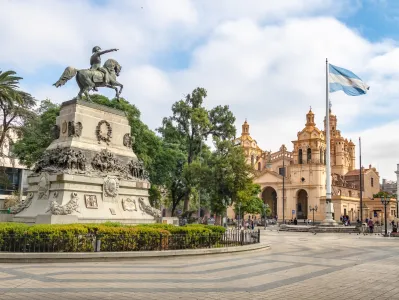 Family trip to Argentina during November school holidays