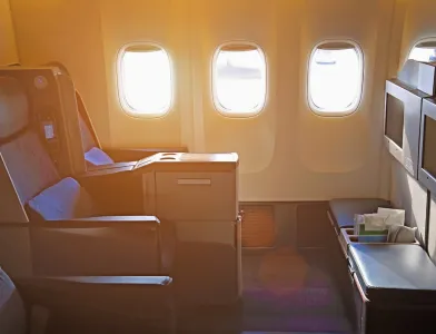 Business Class vs First Class: What’s the real difference?