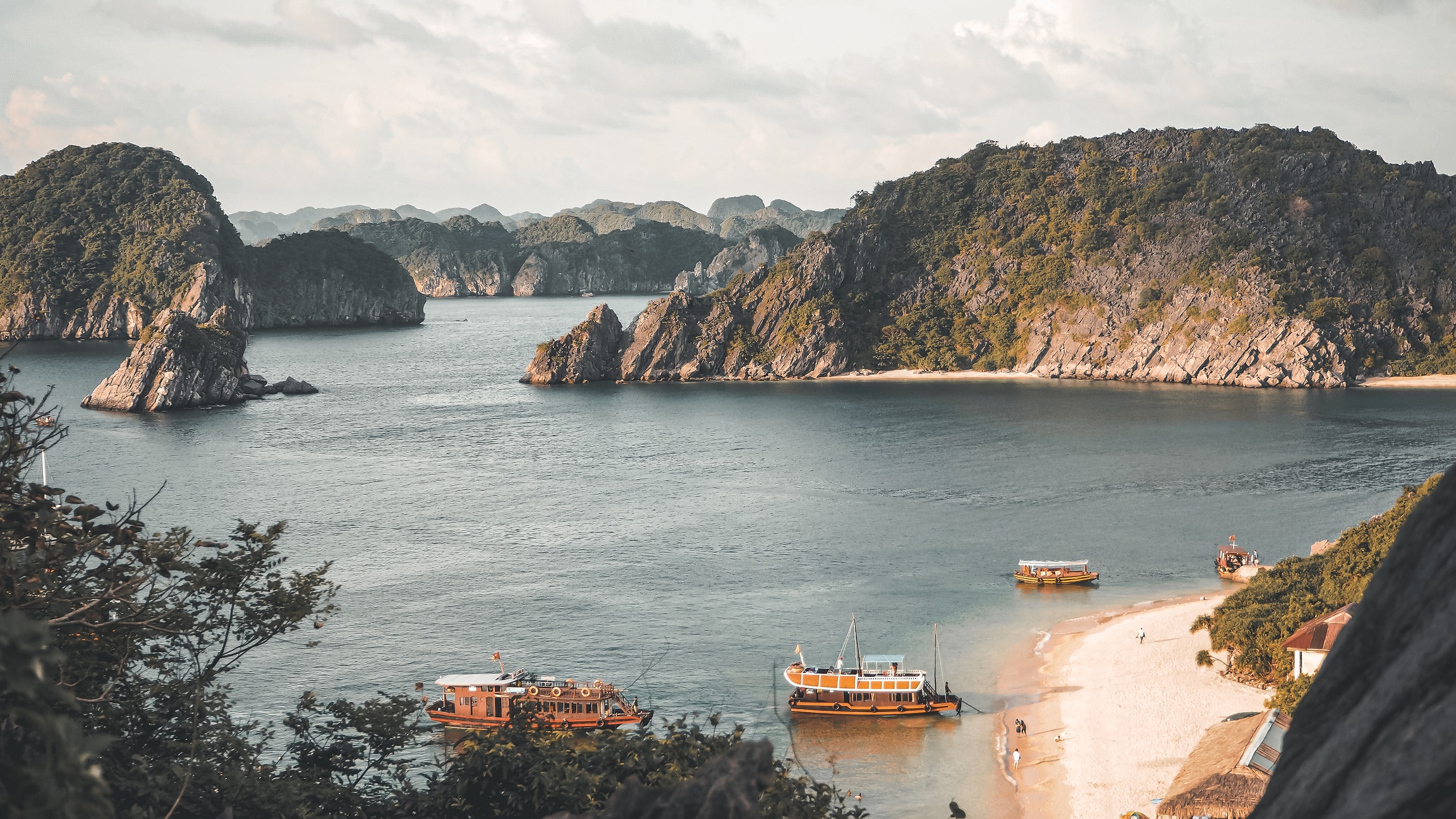 Hanoi Highlights and Halong Retreat - 4 Days