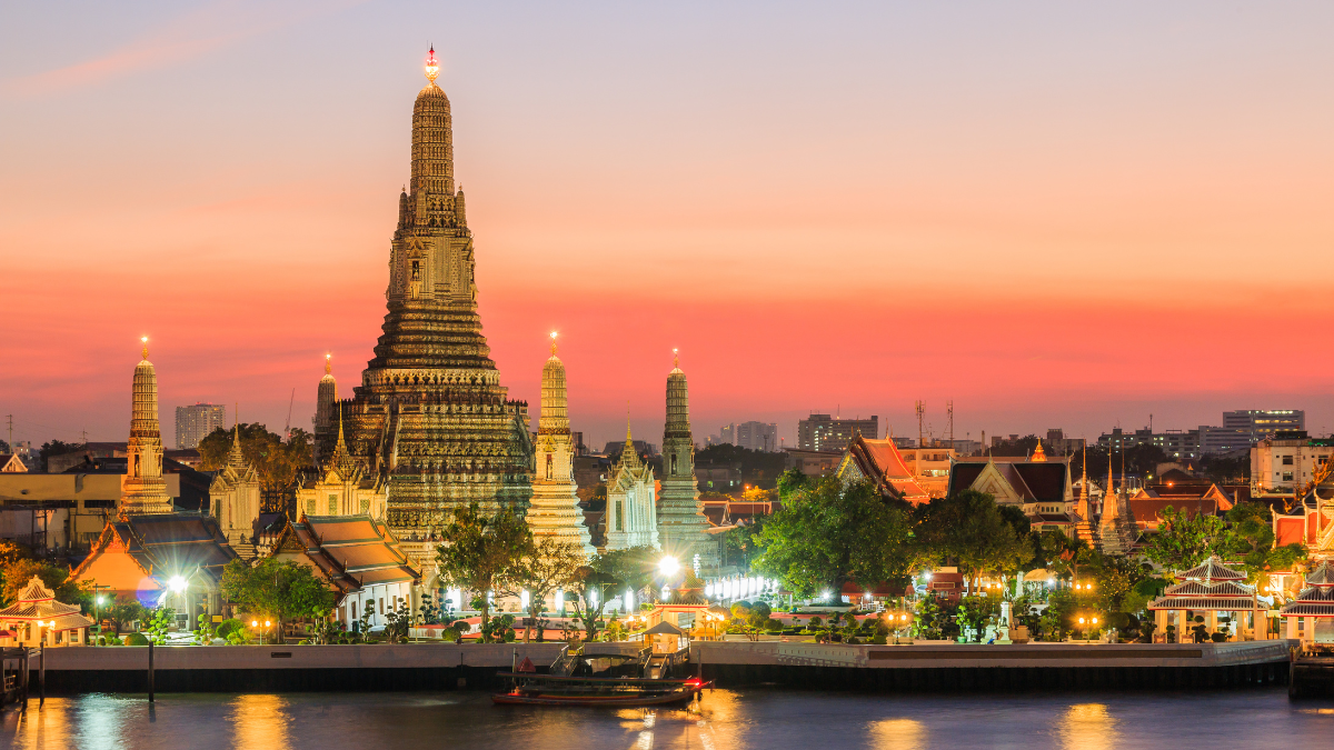 Essential Bangkok, Chiang Rai, Chiang Mai
