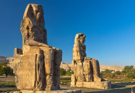 Day 04: Kings & Queens