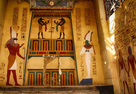 Day 05: Horus at Dawn, Luxor by Dusk