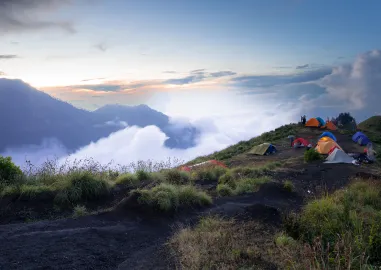 Panoramic Mount Rinjani Hike