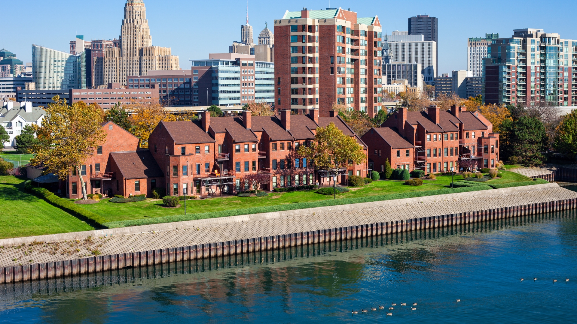 Niagara's Thunder: 3 Nights & 4 Days New York City & Niagara Falls Vacation