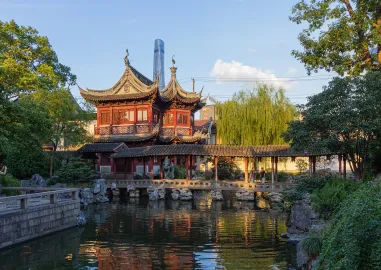 4 Day Shanghai Downtown & Disneyland Tour Package SIC