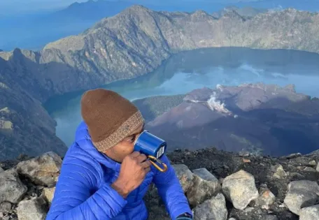 Day 02: Sembalun Crater Rim - Senaru Crater Rim