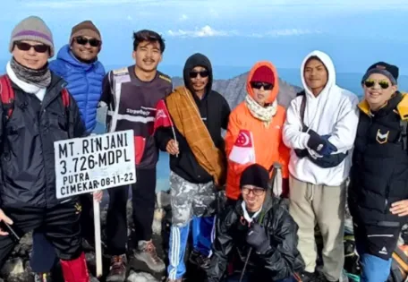 Day 03: Senaru Crater Rim - Senggigi