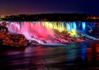 5-Day Toronto & Niagara Falls Experience: Iconic Landmarks & Scenic Wonders