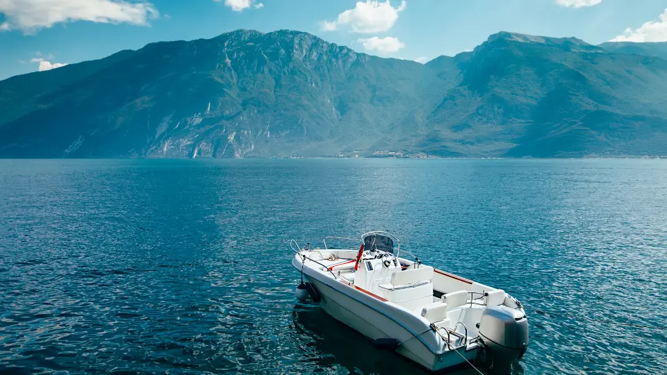 2 night Lake Garda Break with Boat Cruise