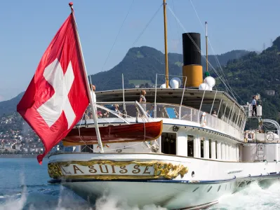 Top mistakes that cost travellers money when booking a trip to Switzerland (and how to avoid them)