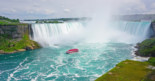 Niagara's Thunder: 3 Nights & 4 Days New York City & Niagara Falls Vacation