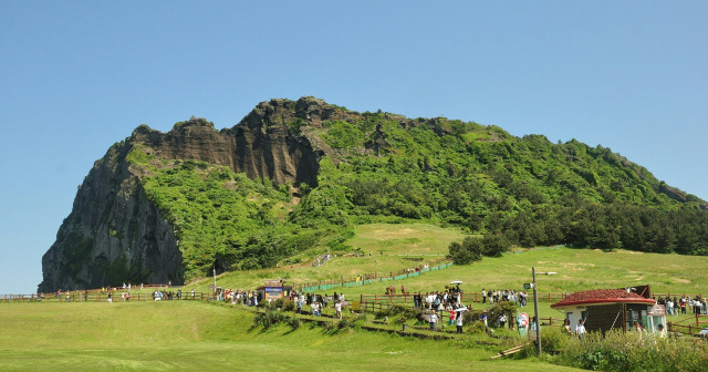 Seoul to Jeju Halal Trip in 7-Day