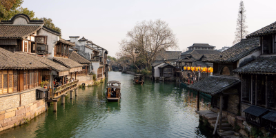 7 Days in East China Water-Town Circuit with Shanghai, Suzhou Gardens, Wuzhen Canals & Hangzhou West Lake SIC tour photo 1