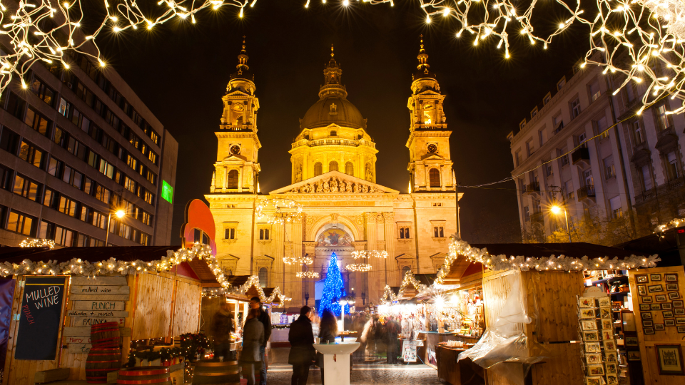 Budapest Christmas Market with breakfast