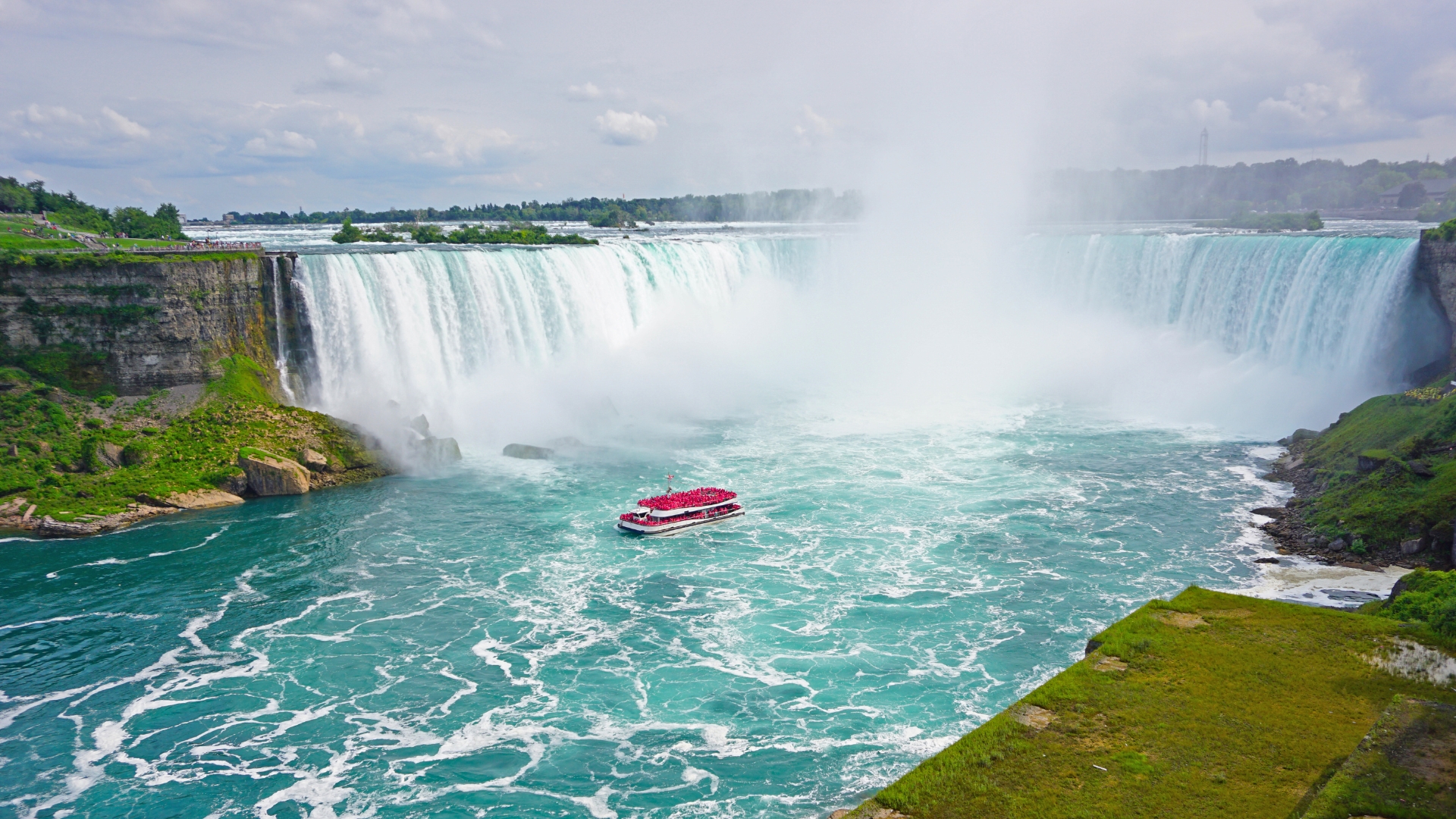 Niagara's Thunder: 3 Nights & 4 Days New York City & Niagara Falls Vacation