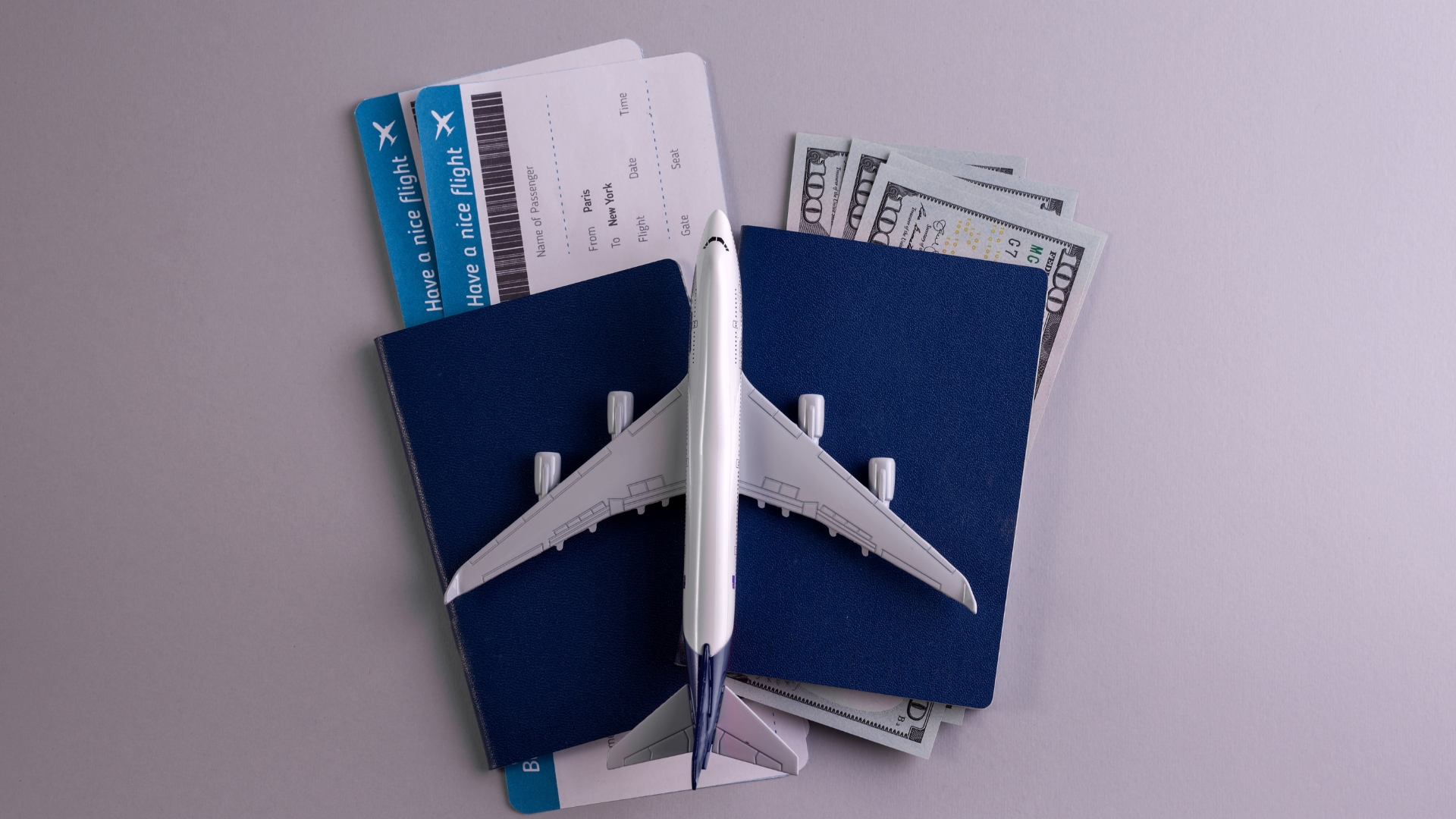 Flight Booking Mistakes That Could Cost You Hundreds and How to Avoid Them