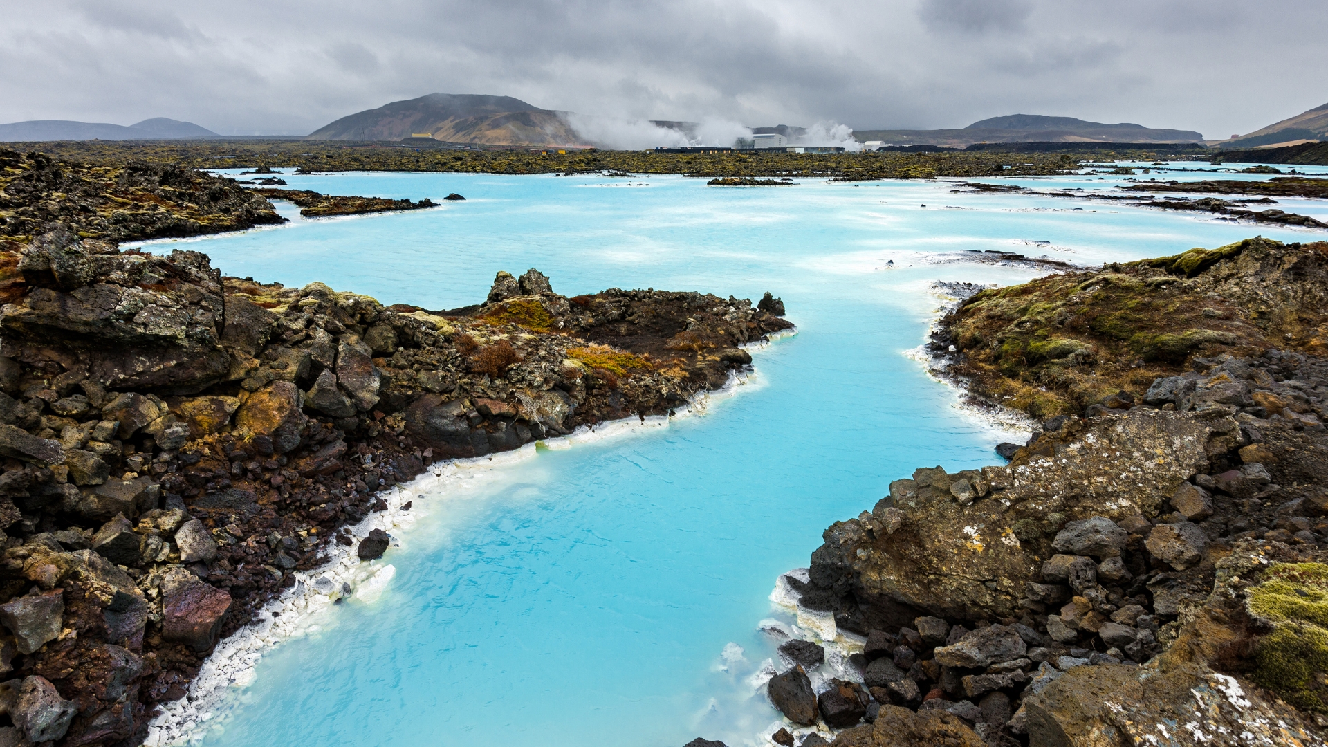 Is the Blue Lagoon in Iceland worth visiting?
