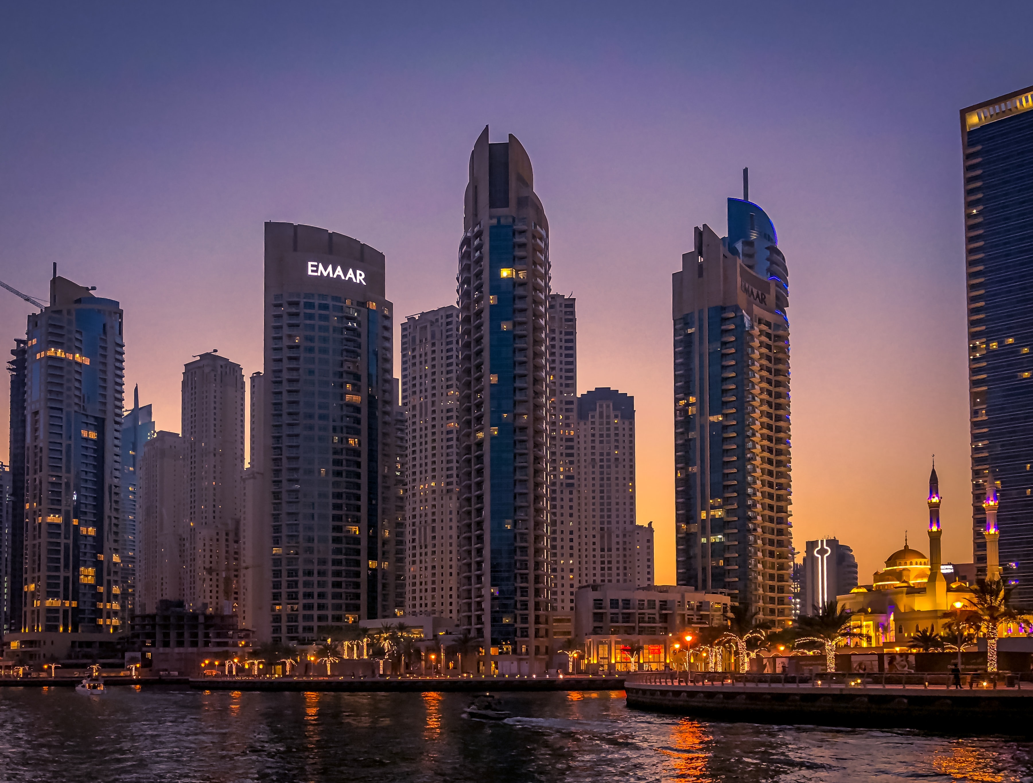 Day 03: Dubai - Sunset Show Cruise in the Dubai Marina