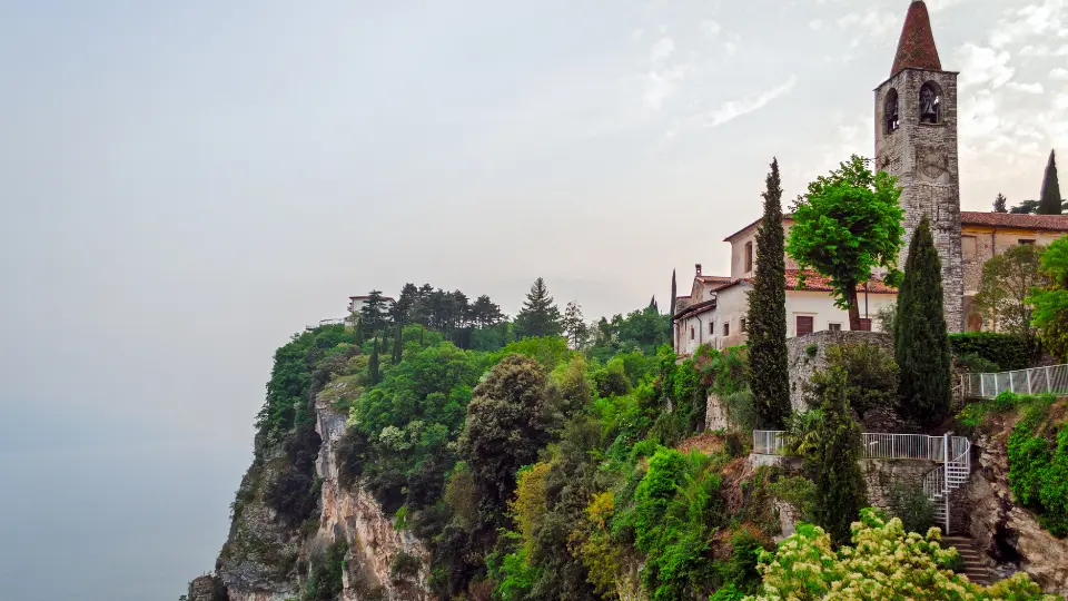 Day 3: Departure from Lake Garda